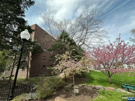 3071 Edwin Avenue Fort Lee NJ 07024