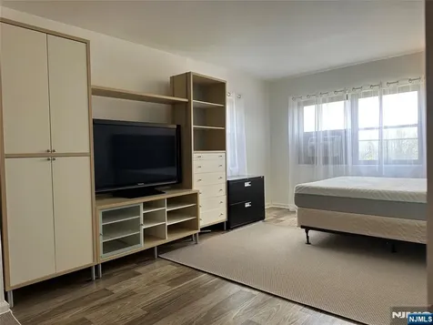3071 Edwin Avenue Fort Lee NJ 07024