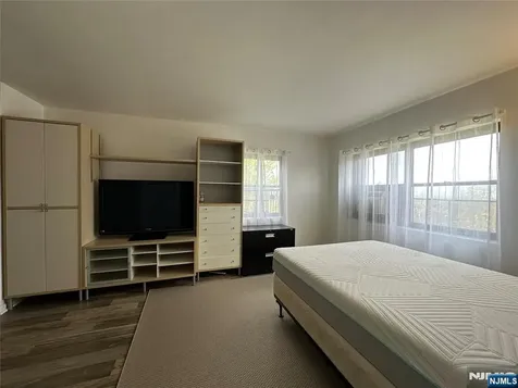 3071 Edwin Avenue Fort Lee NJ 07024