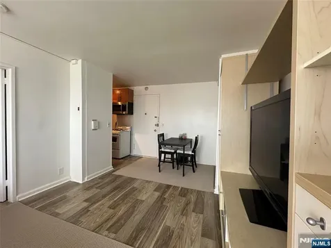 3071 Edwin Avenue Fort Lee NJ 07024