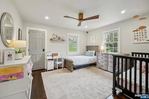 589 Highland Little Falls NJ 07043