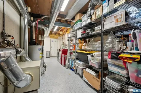 589 Highland Little Falls NJ 07043