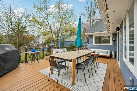589 Highland Little Falls NJ 07043