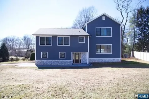 3 Cambridge East Hanover Twp NJ 07936
