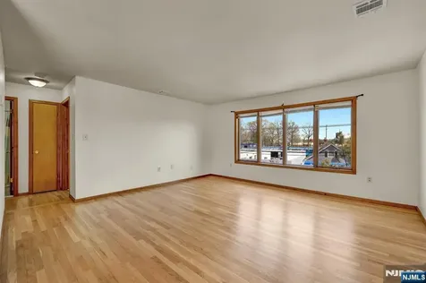 61 Eastern Way Rutherford NJ 07070