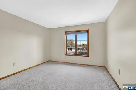 61 Eastern Way Rutherford NJ 07070