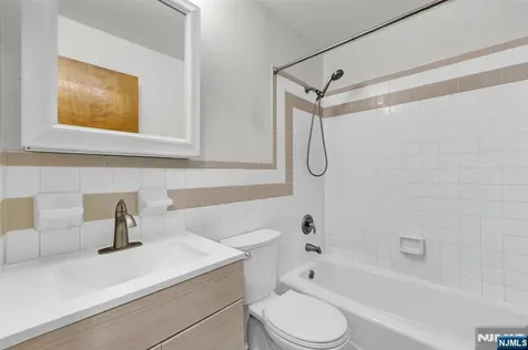 61 Eastern Way Rutherford NJ 07070