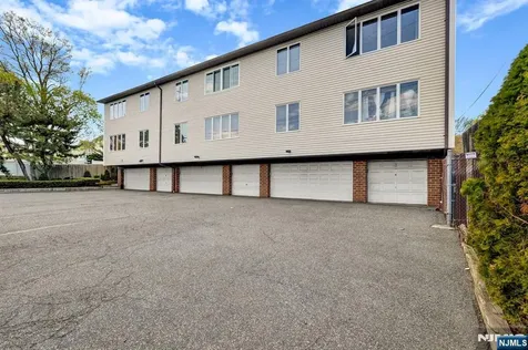 61 Eastern Way Rutherford NJ 07070