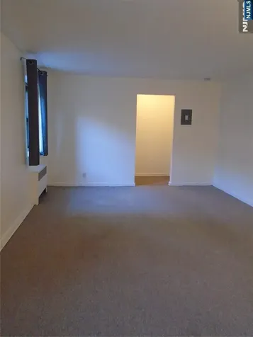 2337 Hudson Fort Lee NJ 07024