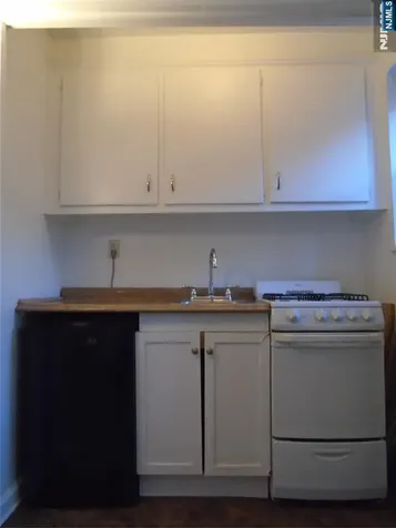 2337 Hudson Fort Lee NJ 07024