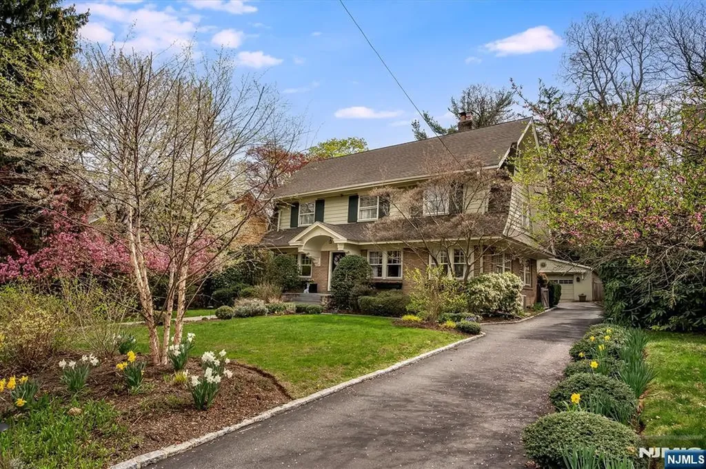 111 Montclair Avenue Montclair NJ 07042