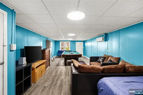330 Hoover Avenue Bloomfield NJ 07003
