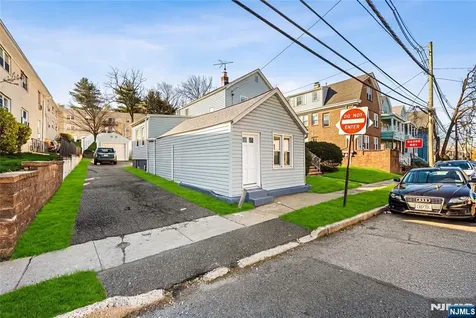 330 Hoover Avenue Bloomfield NJ 07003