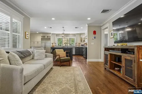 586 Sparrowbush Road Wyckoff NJ 07481