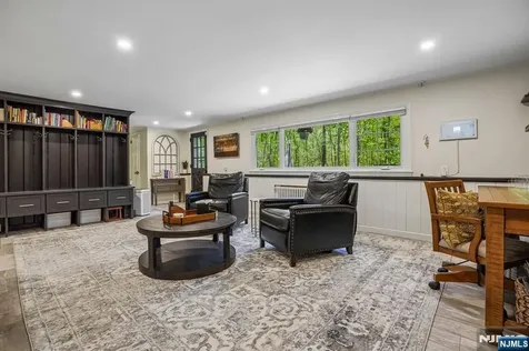 586 Sparrowbush Road Wyckoff NJ 07481