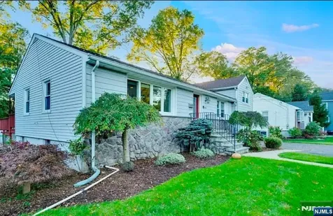 684 Spring Avenue Ridgewood NJ 07450