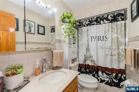 1012 Paterson Plank Road North Bergen NJ 07047
