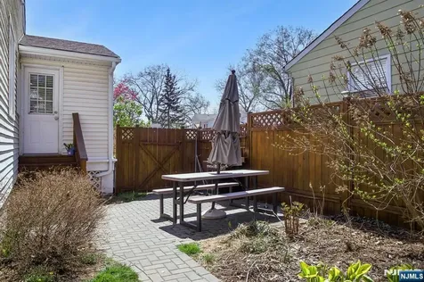 39 Glen Avenue Millburn NJ 07041