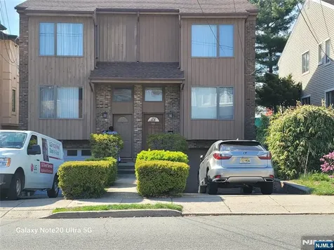 1643 Maple Street Fort Lee NJ 07024