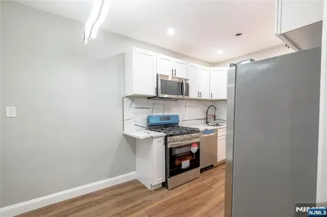 155 Union Avenue Rutherford NJ 07070