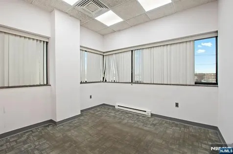 535 Grand Avenue Englewood NJ 07631