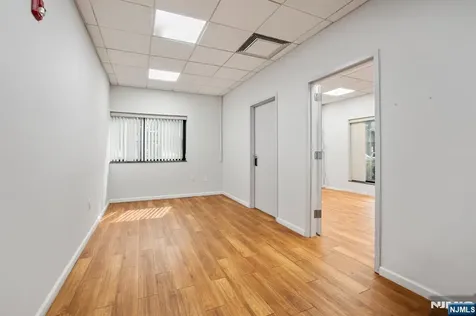 535 Grand Avenue Englewood NJ 07631