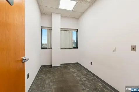 535 Grand Avenue Englewood NJ 07631