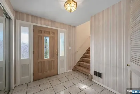 109 Dogwood Court Westwood NJ 07675