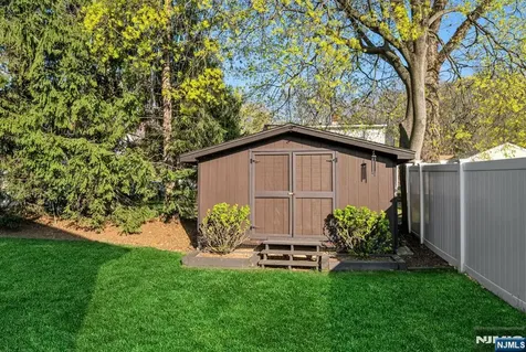 109 Dogwood Court Westwood NJ 07675