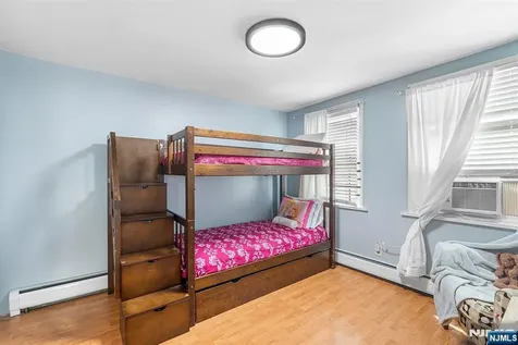 656 Devon Street Kearny NJ 07032