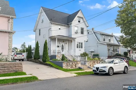 656 Devon Street Kearny NJ 07032