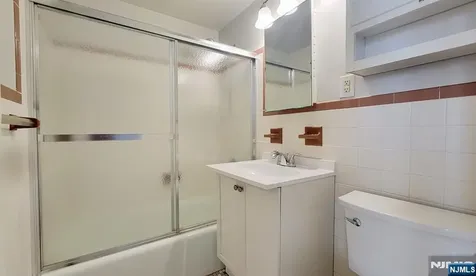 515 Anderson Avenue Cliffside Park NJ 07010