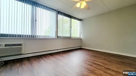 515 Anderson Avenue Cliffside Park NJ 07010