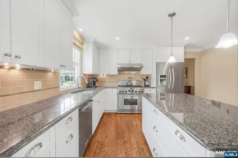 13 Flanders Drive Montville Township NJ 07058