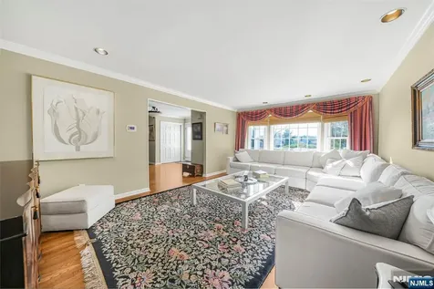 13 Flanders Drive Montville Township NJ 07058