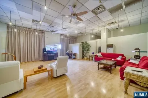 24-32 Dempsey Avenue Edgewater NJ 07020