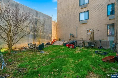 24-32 Dempsey Avenue Edgewater NJ 07020