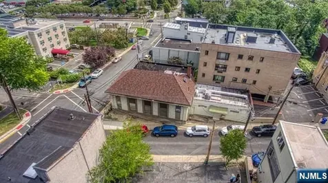 24-32 Dempsey Avenue Edgewater NJ 07020