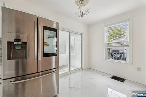 365 Highland Street Englewood NJ 07631