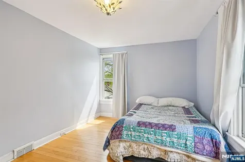 365 Highland Street Englewood NJ 07631
