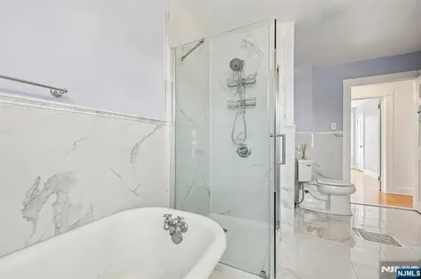 365 Highland Street Englewood NJ 07631