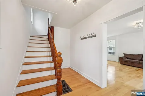 365 Highland Street Englewood NJ 07631