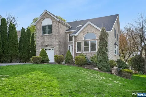 78 Elmwood Road Cedar Grove NJ 07009