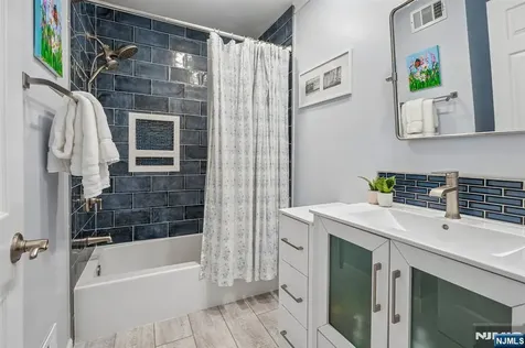 78 Elmwood Road Cedar Grove NJ 07009