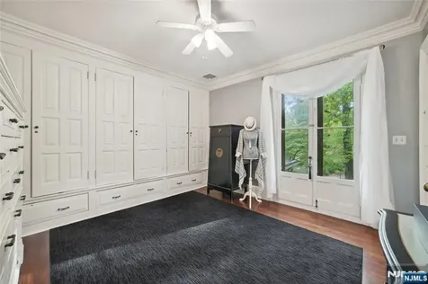 40 Highland Avenue Millburn NJ 07078