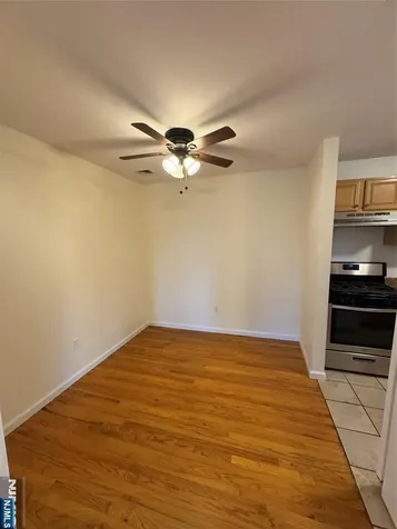 698 Undercliff Avenue Edgewater NJ 07020