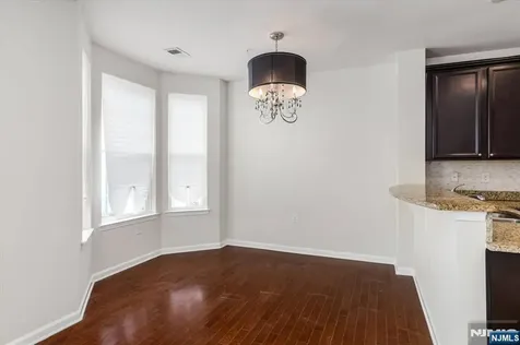 4 Jasmine Lane Garfield NJ 07026