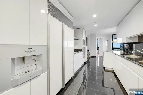 900 Palisade Avenue Fort Lee NJ 07024