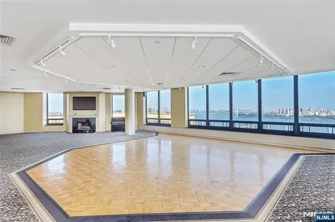 900 Palisade Avenue Fort Lee NJ 07024