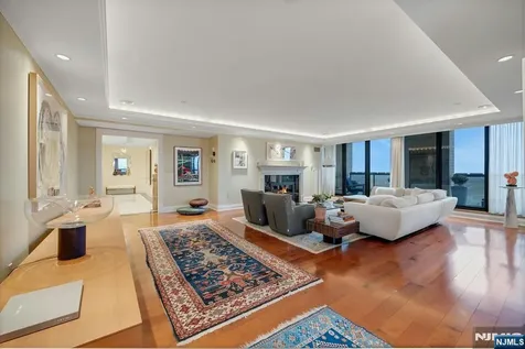 900 Palisade Avenue Fort Lee NJ 07024